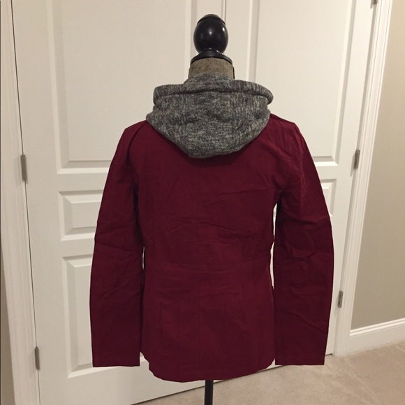 NEW! Lightweight Burgundy Layered Anorak Jacket - Picture 4 of 8